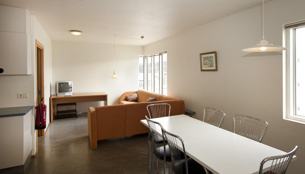 Sulur Guesthouse 2 Акурейри Екстериор снимка